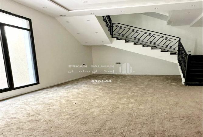 256661 - Property Image 2