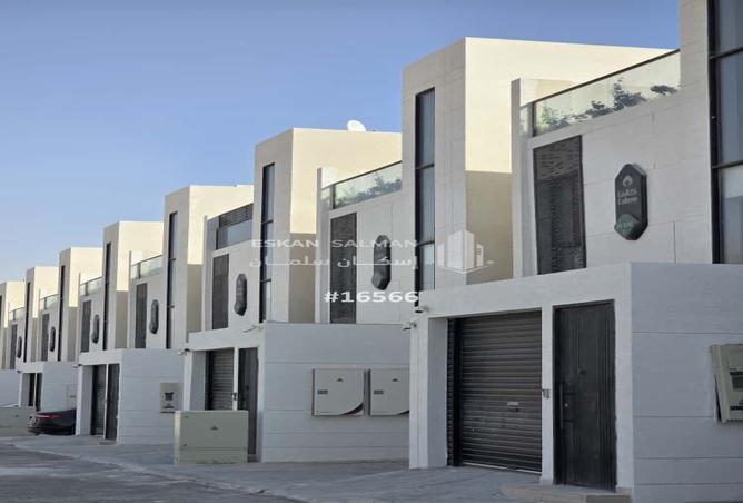 256710 - Property Image 2