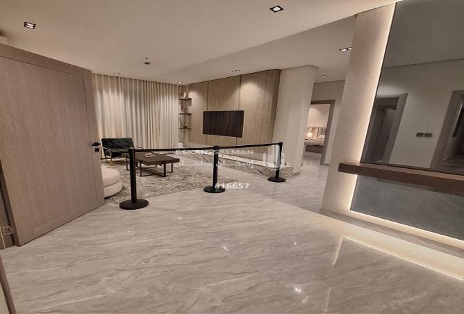 256715 - Property Image 2