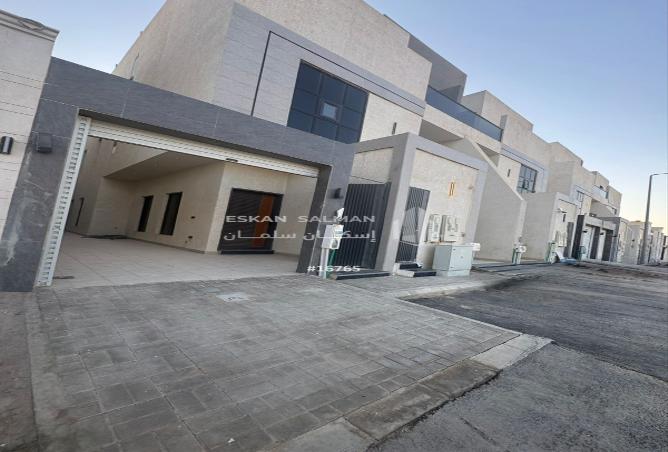 256844 - Property Image 2