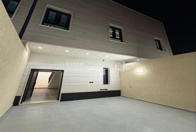 256825 - Property Image 3