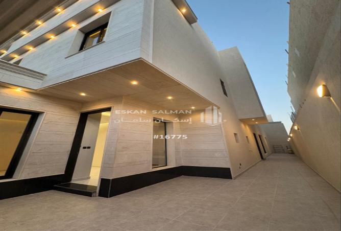 256875 - Property Image 3