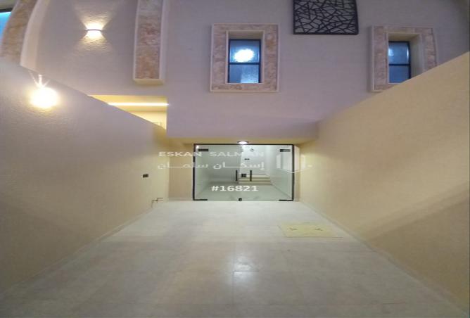 256905 - Property Image 3