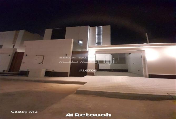 257030 - Property Image 2