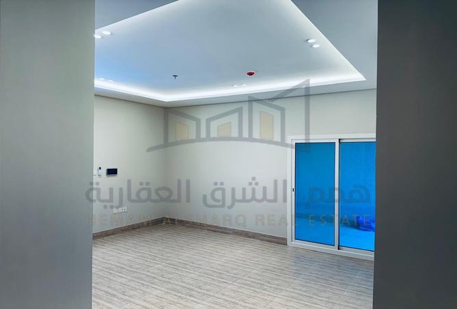 257051 - Property Image 2