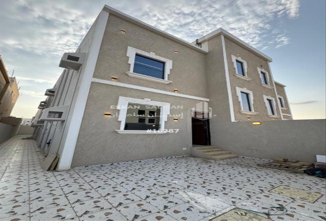 257133 - Property Image 3