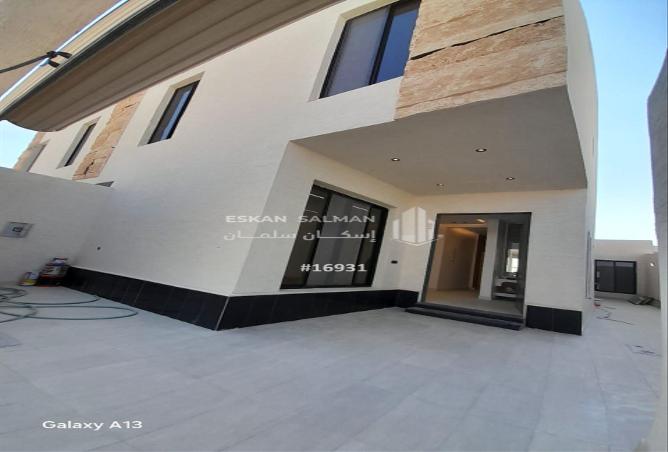 257170 - Property Image 3