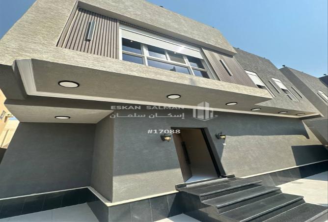 257174 - Property Image 2