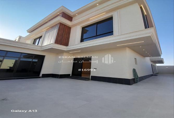 257179 - Property Image 3