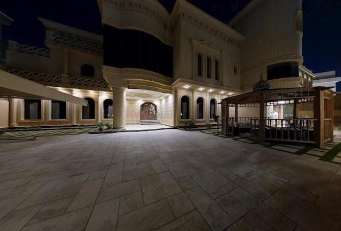 257809 - Property Image 2