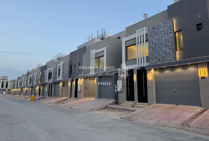 251085 - Property Image 2