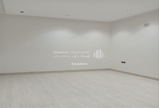 254015 - Property Image 3