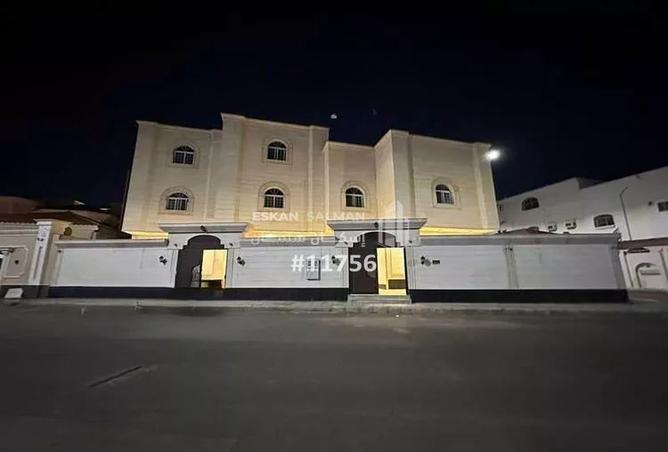 VILLAS FOR SALE IN WADI MUZAYNIB