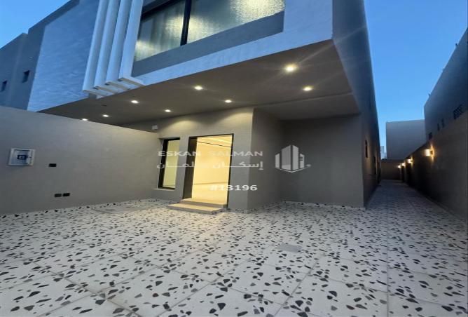 251086 - Property Image 2