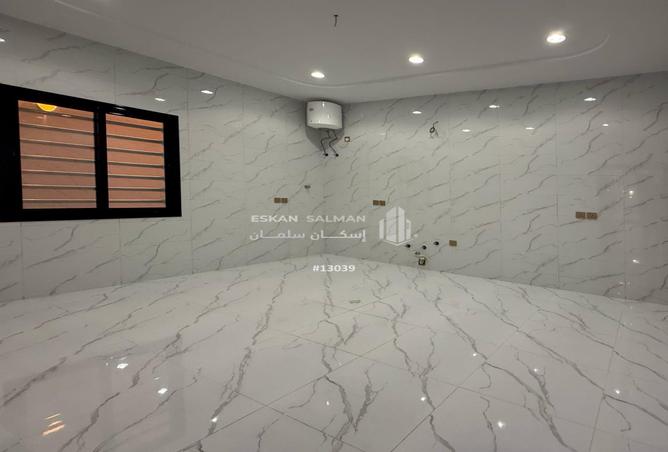 251088 - Property Image 3