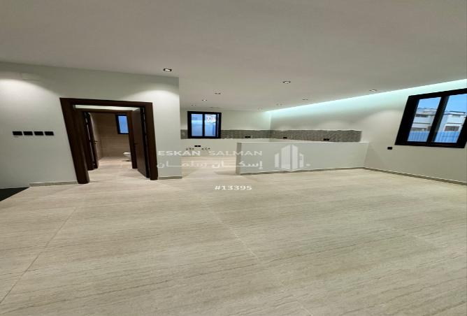 251075 - Property Image 3