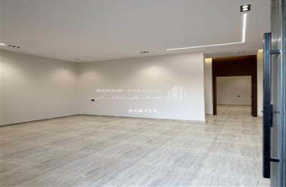 Apartment - 7 Bedrooms - 5 Bathrooms for sale in Dahiyat Namar - Riyadh - Ar Riyadh