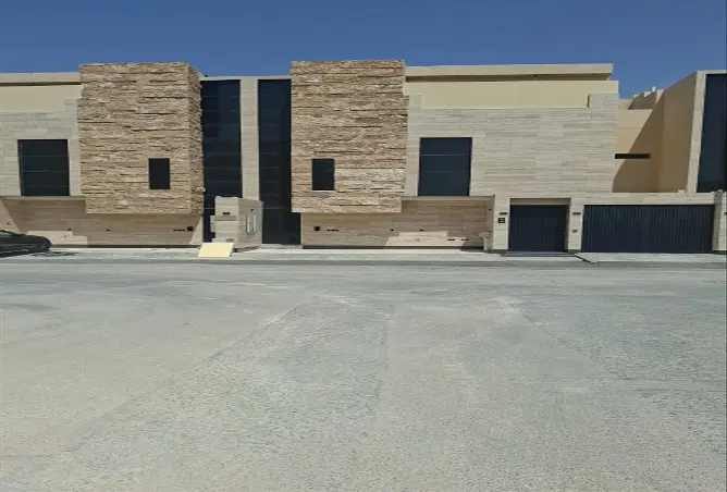 52137868 - Property Image 2