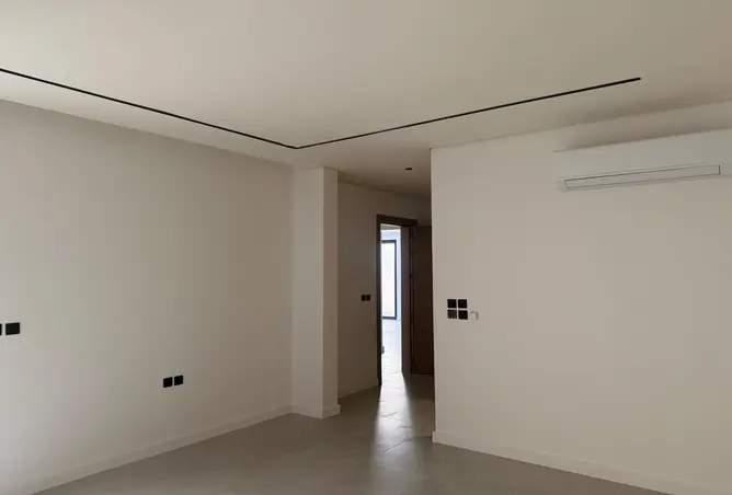 52137868 - Property Image 3