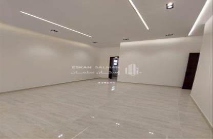 طابق كامل - 5 غرف نوم - 3 حمامات للبيع في المعيزيلة - الرياض - الرياض طابق كامل - 5 غرف نوم - 3 حمامات للبيع في المعيزيلة - الرياض - الرياض