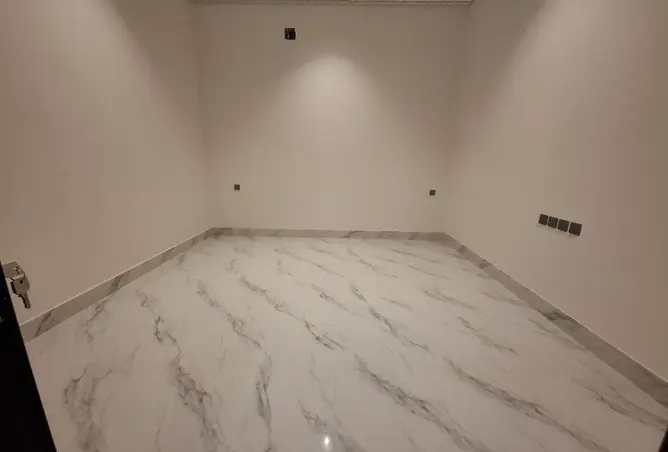 52273961 - صورة العقار 2