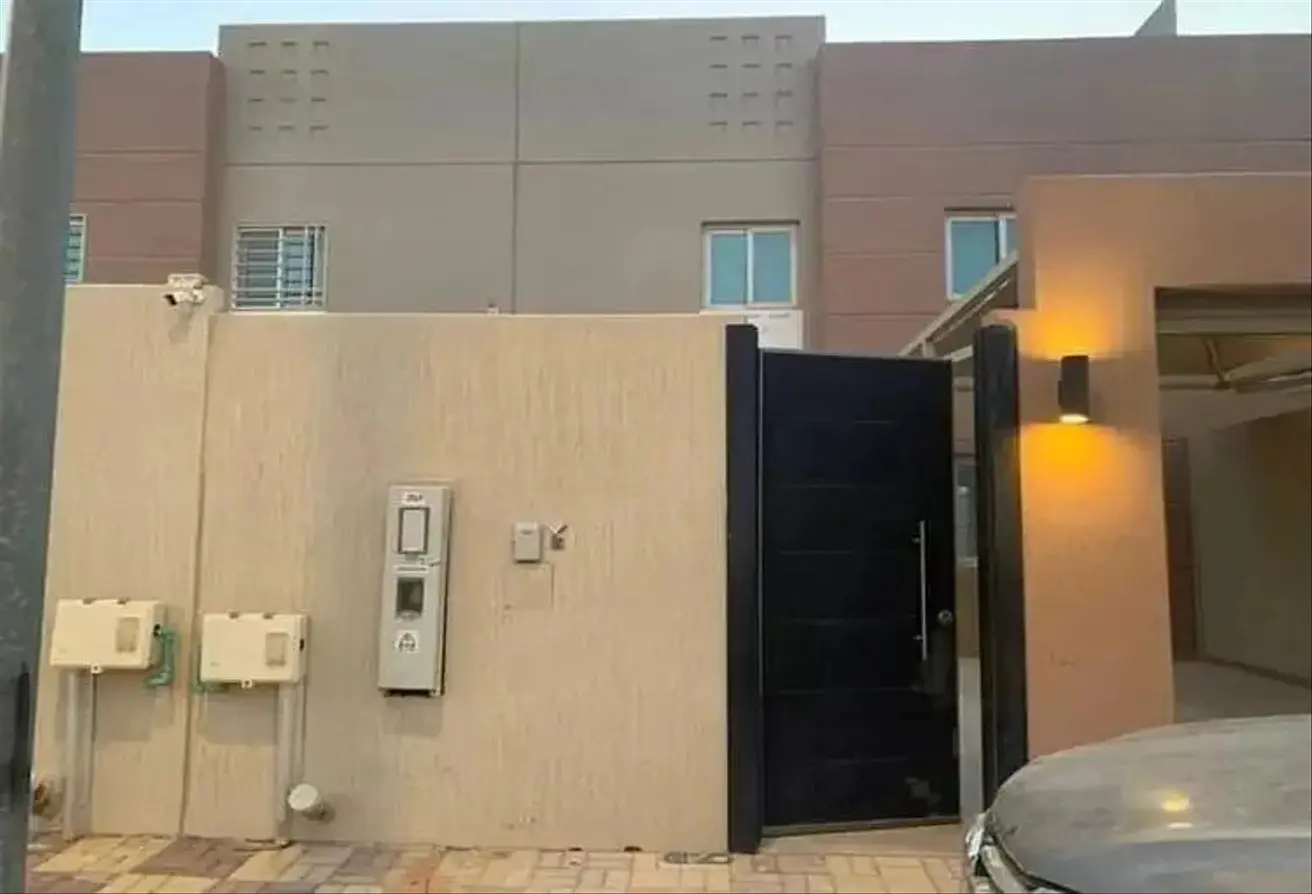 52279468 - Property Main Image