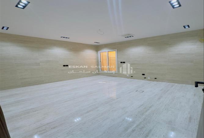 52053965 - Property Image 3