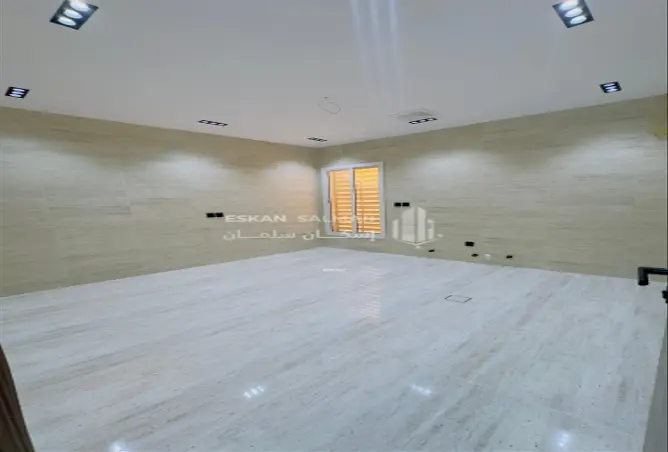 52053965 - صورة العقار 3