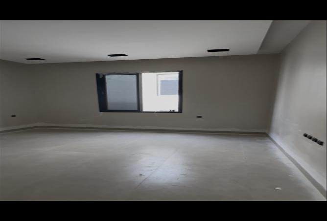 258031 - Property Image 3