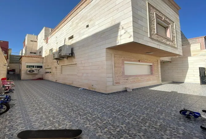 52163482 - Property Image 3