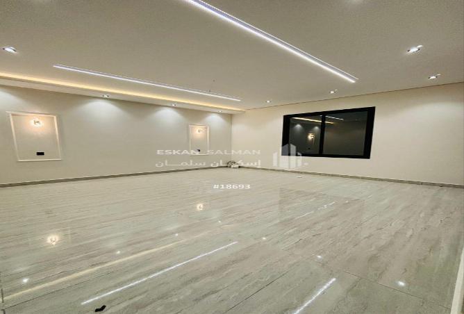 2OxP5M1UTxY - Property Image 2