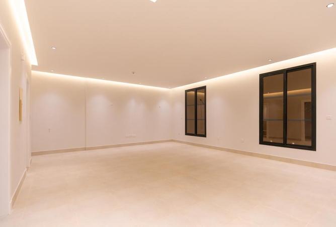 259041 - Property Image 2