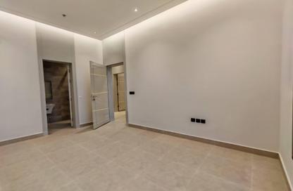 Apartment - 4 Bedrooms - 3 Bathrooms for sale in Al Munisiyah - Riyadh - Ar Riyadh Apartment - 4 Bedrooms - 3 Bathrooms for sale in Al Munisiyah - Riyadh - Ar Riyadh