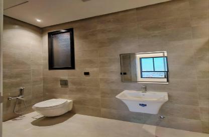 Apartment - 4 Bedrooms - 3 Bathrooms for sale in Al Munisiyah - Riyadh - Ar Riyadh