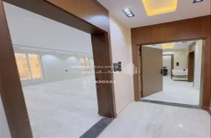 Apartment - 5 Bedrooms - 3 Bathrooms for sale in الرحبة - At Taif - Makkah Al Mukarramah
