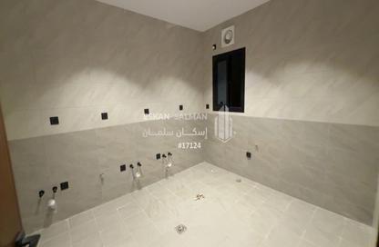Apartment - 5 Bedrooms - 3 Bathrooms for sale in Ar Rayaan - Jeddah - Makkah Al Mukarramah