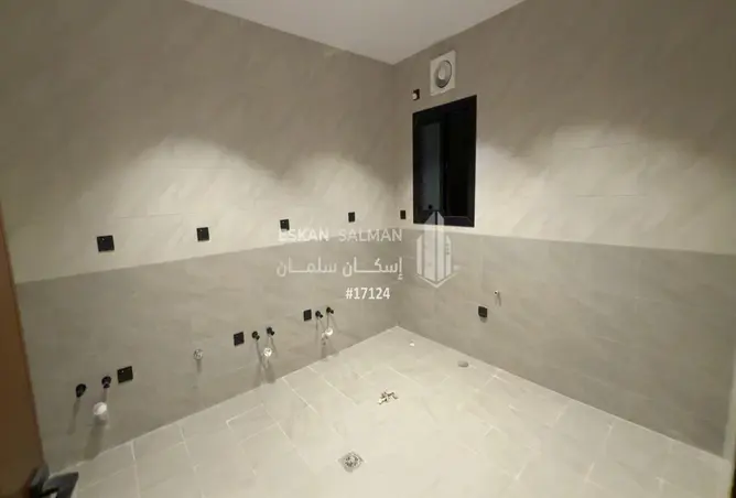 51860192 - صورة العقار 3