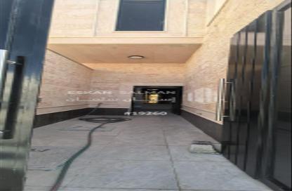 شقة - 3 غرف نوم - 1 حمام للبيع في الجنادرية - الرياض - الرياض