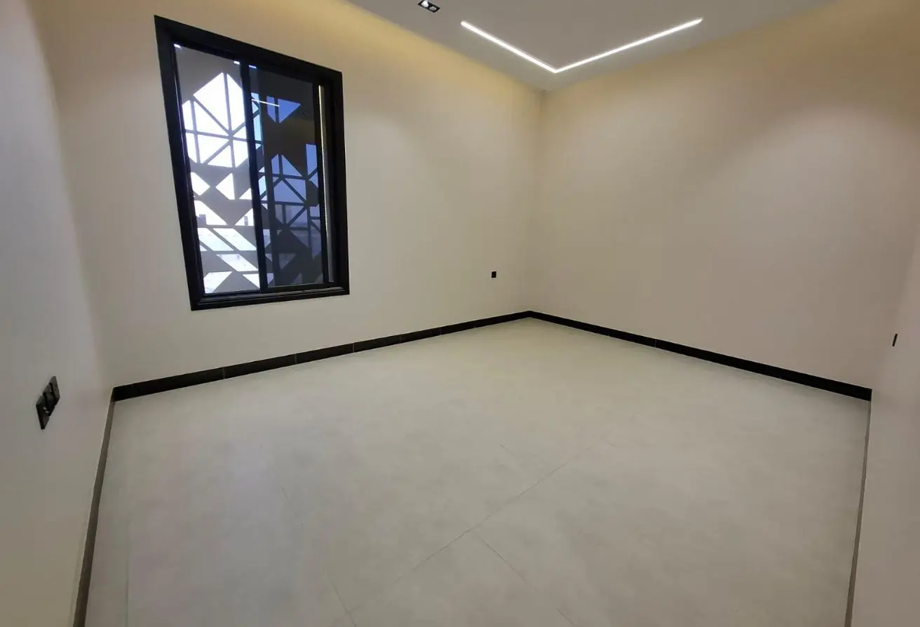 52243245 - Property Main Image