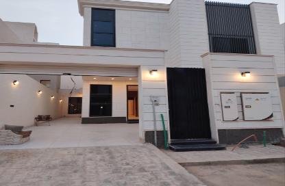 Full Floor - 5 Bedrooms - 4 Bathrooms for sale in Al Qadisiyah - Riyadh - Ar Riyadh