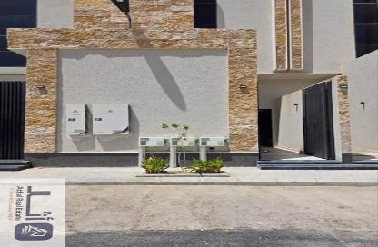 Apartment - 3 - 4 for sale in Al Janadriyah - Riyadh - Ar Riyadh Apartment - 3 - 4 for sale in Al Janadriyah - Riyadh - Ar Riyadh