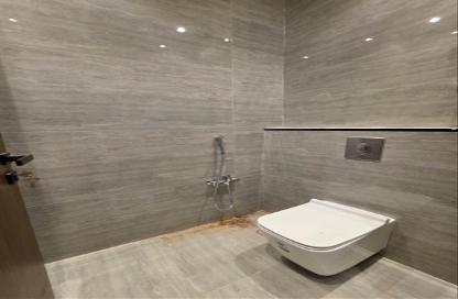 Apartment - 4 Bedrooms - 3 Bathrooms for sale in Al Yarmuk - Riyadh - Ar Riyadh
