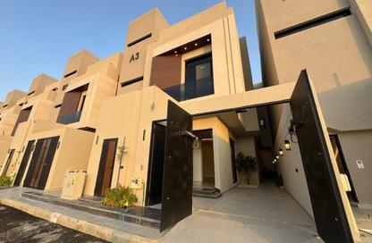 Full Floor - 4 Bedrooms - 3 Bathrooms for sale in Ar Rimal - Riyadh - Ar Riyadh