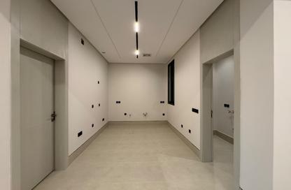 Full Floor - 4 Bedrooms - 3 Bathrooms for sale in Ar Rimal - Riyadh - Ar Riyadh
