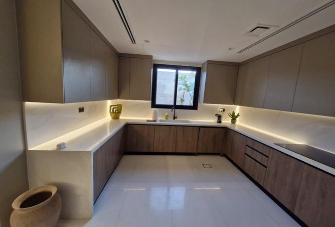 51684112 - Property Image 3