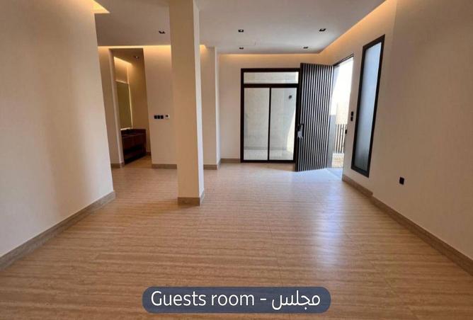 259083 - Property Image 3