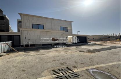 طابق كامل - 5 غرف نوم - 3 حمامات للبيع في الندوة - الرياض - الرياض