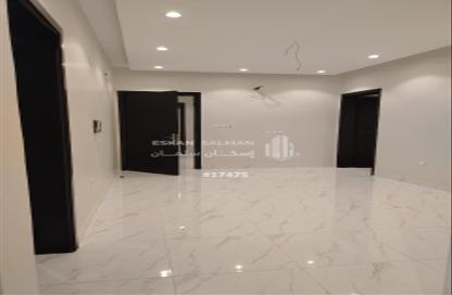 Apartment - 4 Bedrooms - 3 Bathrooms for sale in Mishrifah - Jeddah - Makkah Al Mukarramah Apartment - 4 Bedrooms - 3 Bathrooms for sale in Mishrifah - Jeddah - Makkah Al Mukarramah