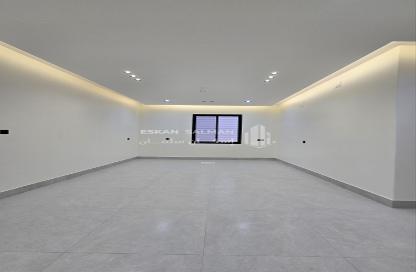 طابق كامل - 6 غرف نوم - 4 حمامات للبيع في النهضة - احد رفيده - عسير طابق كامل - 6 غرف نوم - 4 حمامات للبيع في النهضة - احد رفيده - عسير
