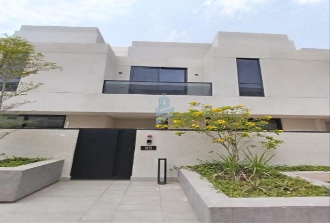 51328162 - Property Main Image